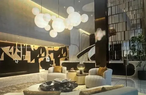 300 N Biscayne Boulevard Miami FL 33132