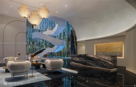 300 N Biscayne Boulevard Miami FL 33132