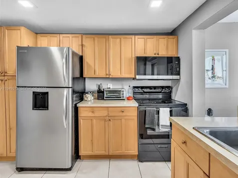 16565 NE 26th Avenue North Miami Beach FL 33160