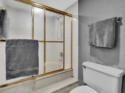 16565 NE 26th Avenue North Miami Beach FL 33160