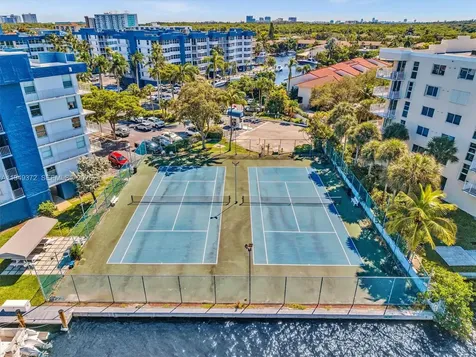 16565 NE 26th Avenue North Miami Beach FL 33160