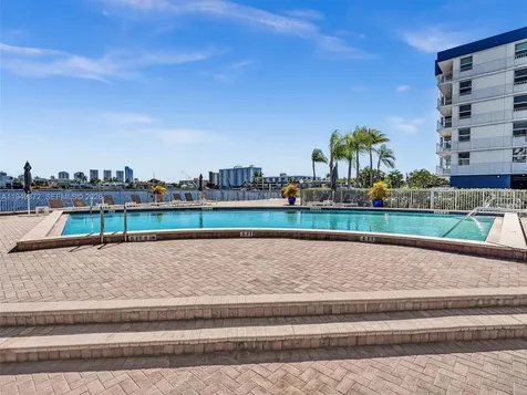 16565 NE 26th Avenue North Miami Beach FL 33160