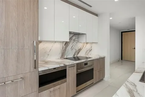 151 N Seabreeze Fort Lauderdale FL 33304