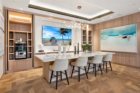 151 N Seabreeze Fort Lauderdale FL 33304