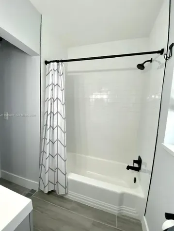 2508 Bay Drive Pompano Beach FL 33062
