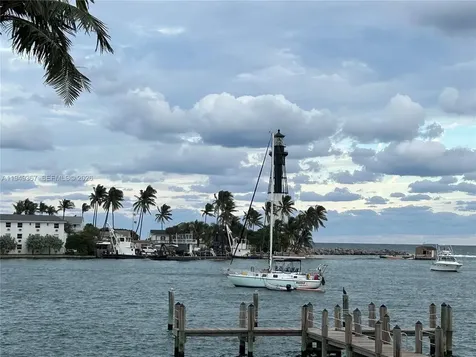 2508 Bay Drive Pompano Beach FL 33062