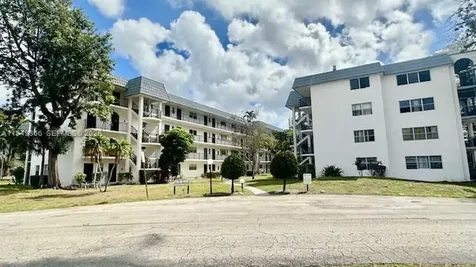 3330 Spanish Moss Terrace Lauderhill FL 33319