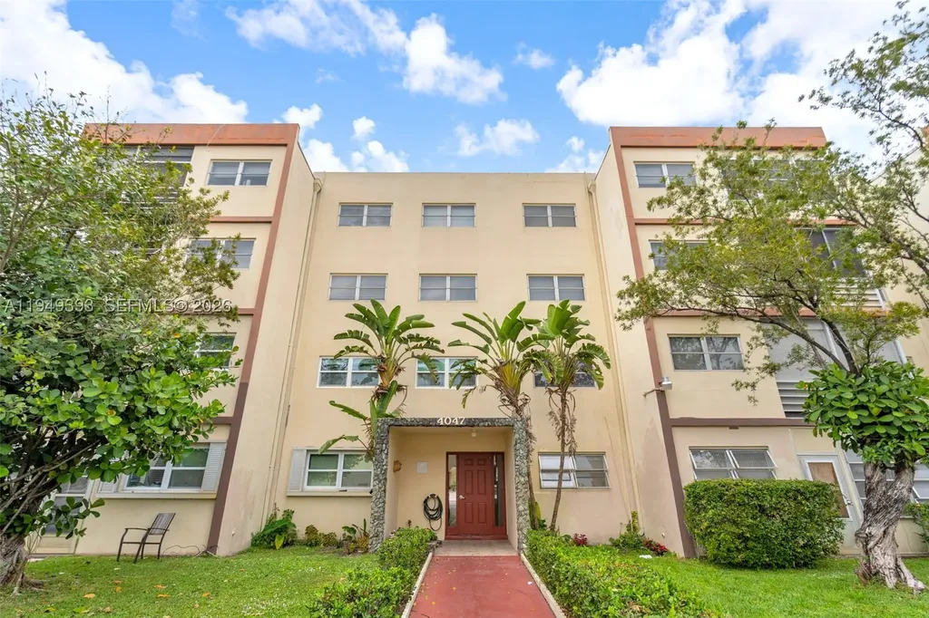 4047 NW 16th Street Lauderhill FL 33313