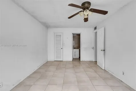 4047 NW 16th Street Lauderhill FL 33313