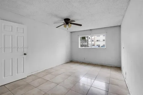 4047 NW 16th Street Lauderhill FL 33313