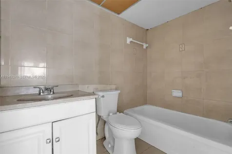 4047 NW 16th Street Lauderhill FL 33313