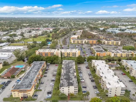 4047 NW 16th Street Lauderhill FL 33313