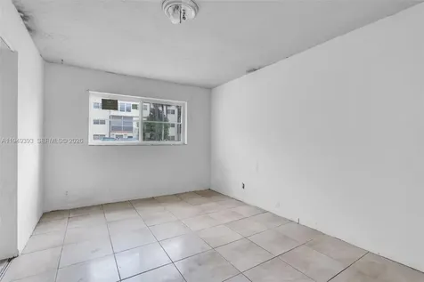 4047 NW 16th Street Lauderhill FL 33313