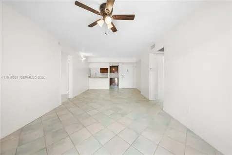 20905 NE 8th Court Miami FL 33179
