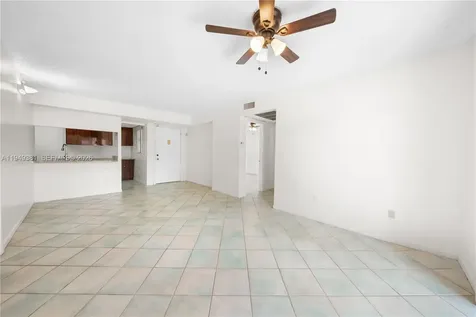 20905 NE 8th Court Miami FL 33179