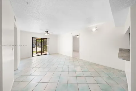 20905 NE 8th Court Miami FL 33179