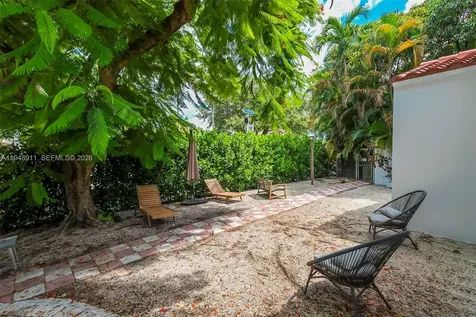 870 NE 82nd Street Miami FL 33138
