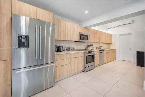 870 NE 82nd Street Miami FL 33138