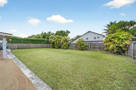 10720 SW 142nd Avenue Miami FL 33186