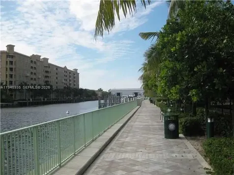 Aventura FL 33180