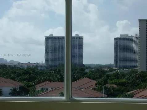 Aventura FL 33180