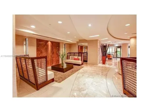 2555 Collins Avenue Miami Beach FL 33140