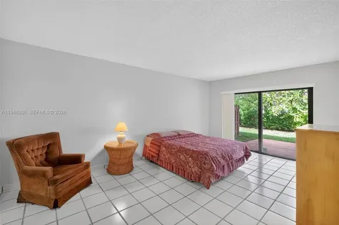 9937 NW 9th Street Circle Miami FL 33172