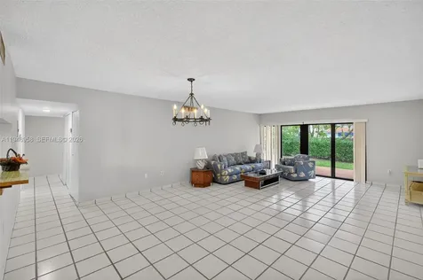 9937 NW 9th Street Circle Miami FL 33172