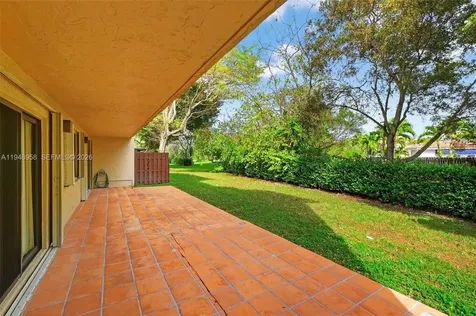 9937 NW 9th Street Circle Miami FL 33172