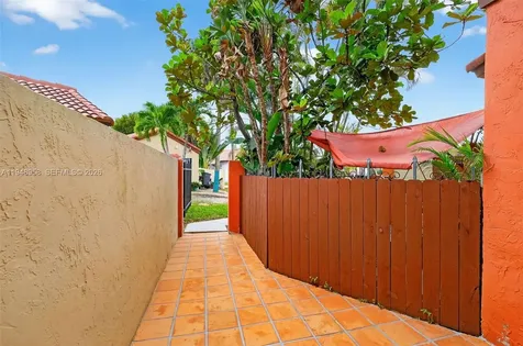 9937 NW 9th Street Circle Miami FL 33172