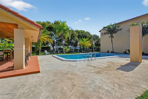 9937 NW 9th Street Circle Miami FL 33172
