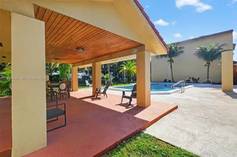 9937 NW 9th Street Circle Miami FL 33172