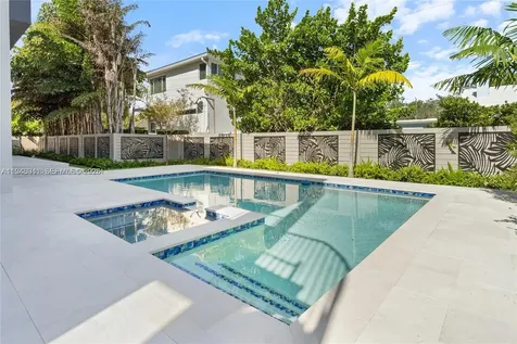 801 SE 11th Court Fort Lauderdale FL 33316