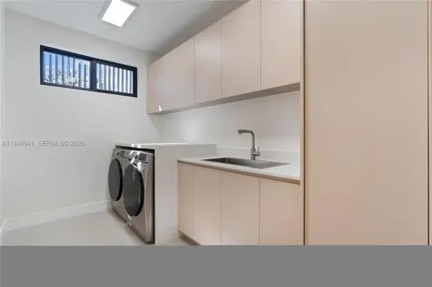 801 SE 11th Court Fort Lauderdale FL 33316