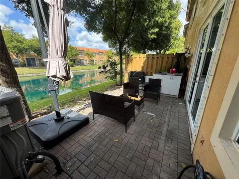 4957 Tradewinds Terrace Dania Beach FL 33312