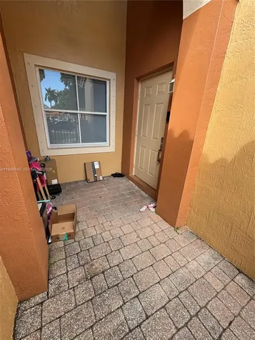 4957 Tradewinds Terrace Dania Beach FL 33312