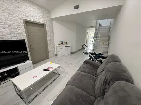 4957 Tradewinds Terrace Dania Beach FL 33312
