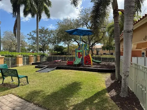 4957 Tradewinds Terrace Dania Beach FL 33312