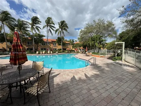 4957 Tradewinds Terrace Dania Beach FL 33312
