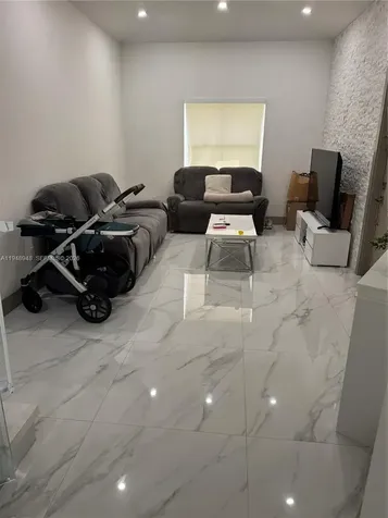 4957 Tradewinds Terrace Dania Beach FL 33312