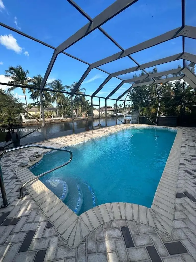 2827 Mckinley Street Hollywood FL 33020