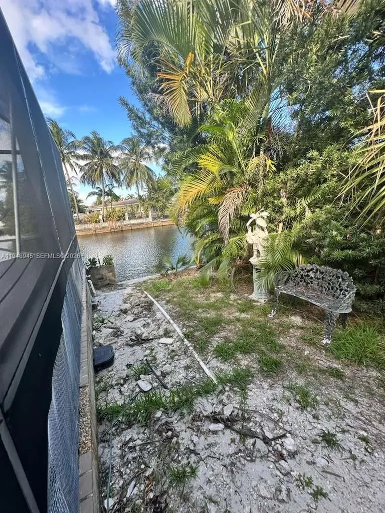 2827 Mckinley Street Hollywood FL 33020