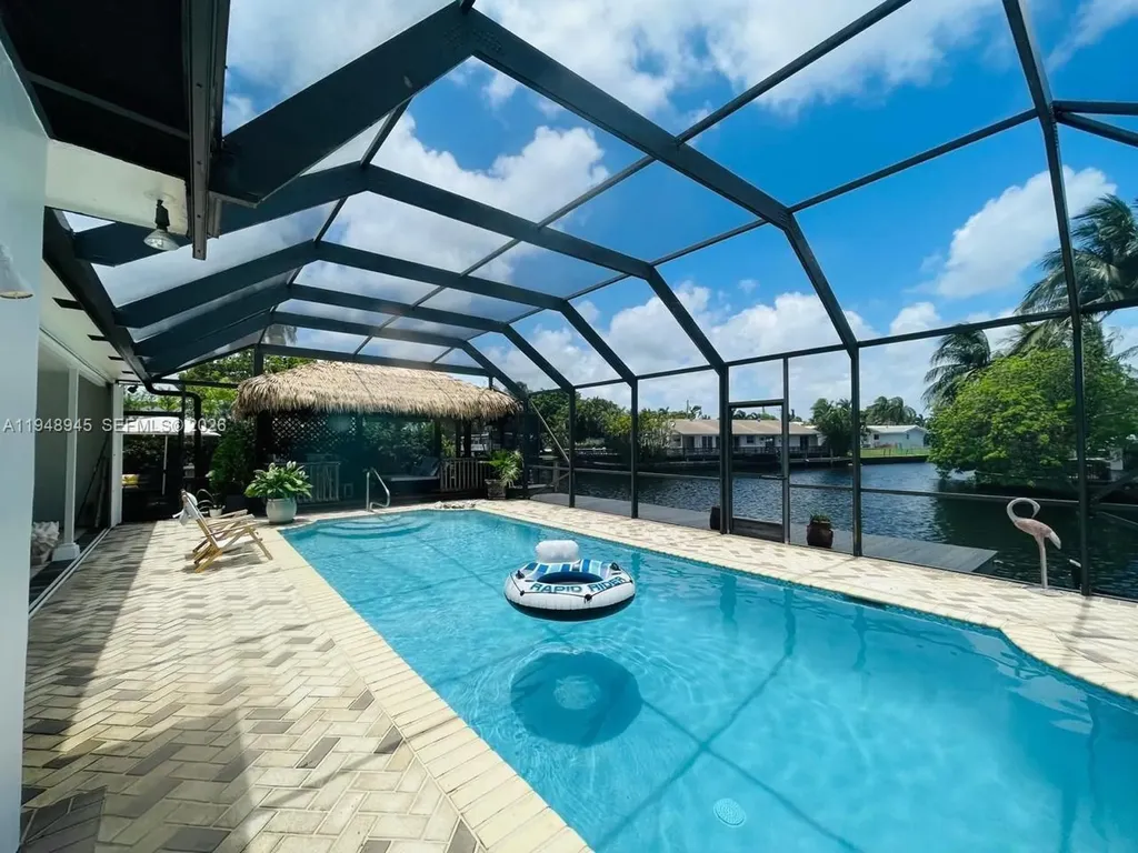 2827 Mckinley Street Hollywood FL 33020