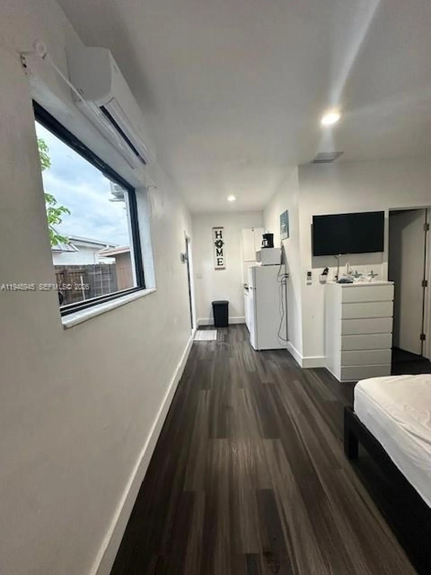 2827 Mckinley Street Hollywood FL 33020
