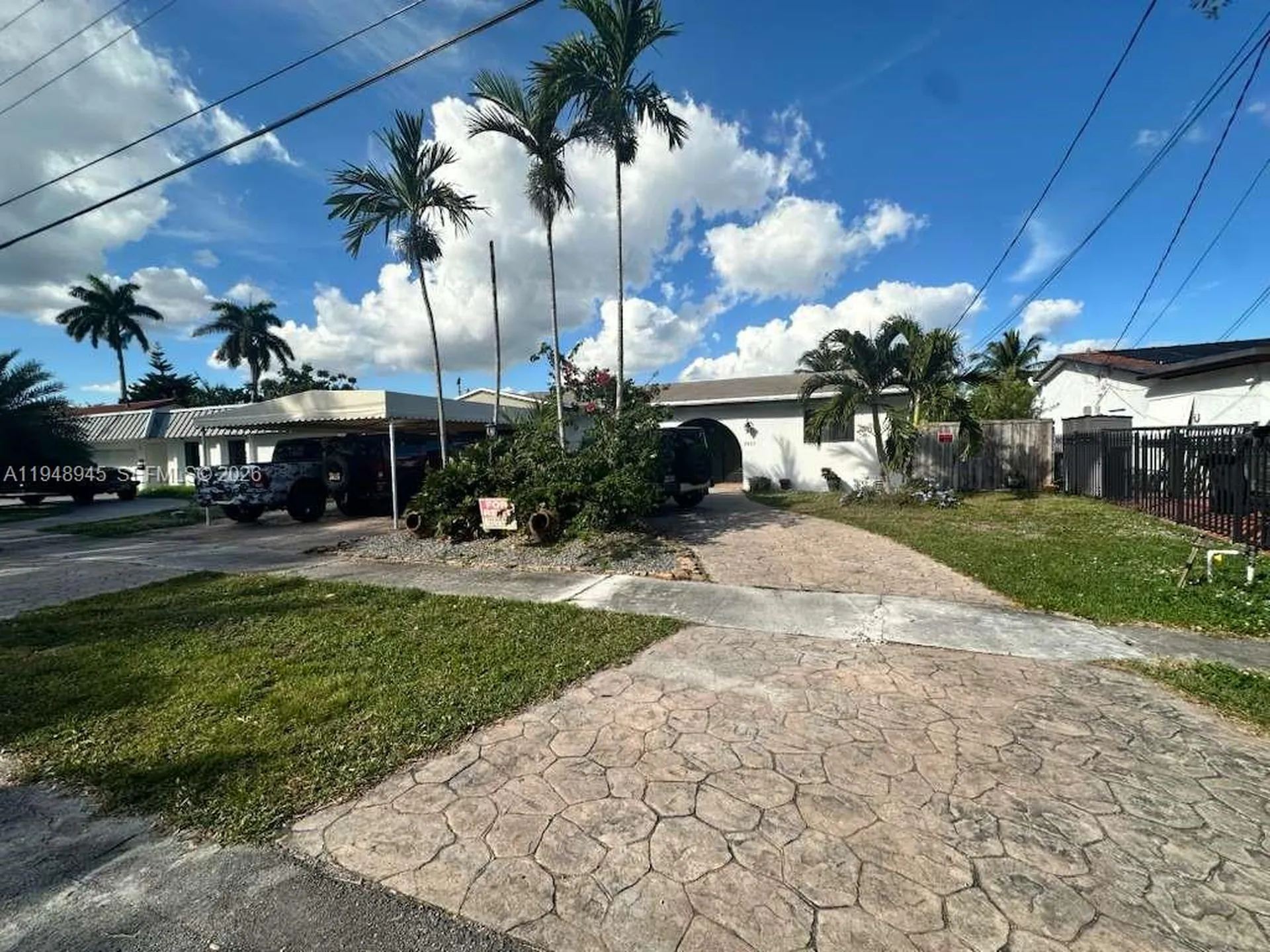 2827 Mckinley Street Hollywood FL 33020