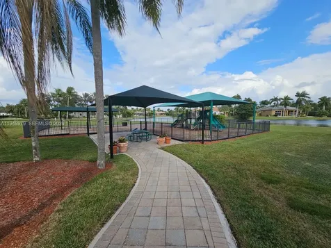12981 Kapok Lane Davie FL 33330