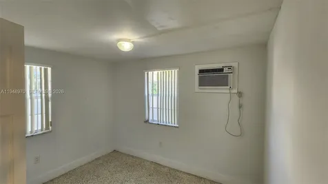 329 SW 6th Avenue Miami FL 33130