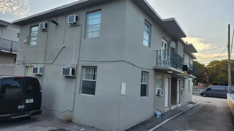 329 SW 6th Avenue Miami FL 33130