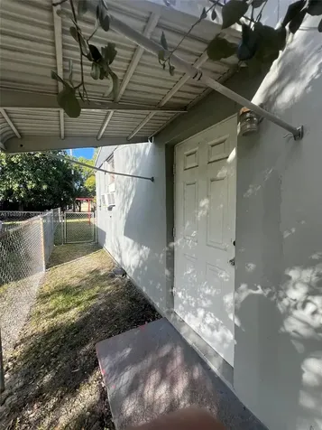 5561 SW 5th Terrace Miami FL 33134