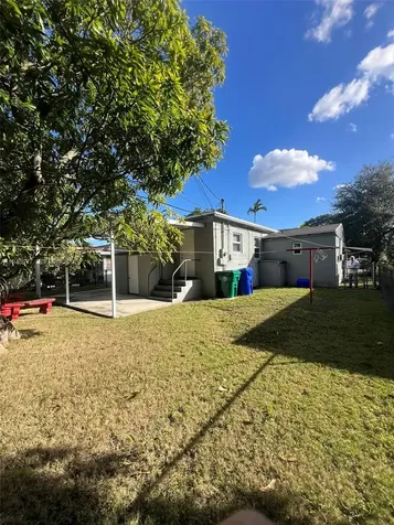 5561 SW 5th Terrace Miami FL 33134